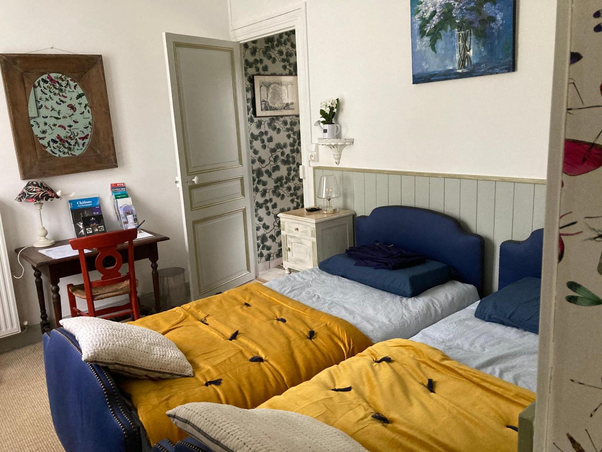 "Aux Chants Des Oiseaux" Domaine De La Renardiere Les Grandes-Loges Екстер'єр фото